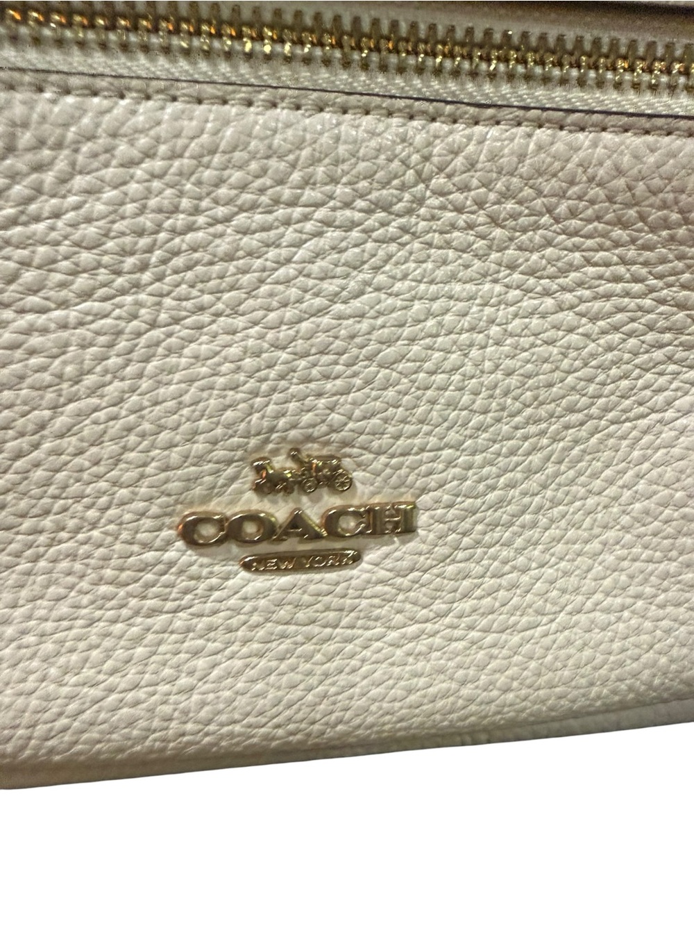 Coach x Gummy Bear White Pebbled Leather Backpack F76656 Limited Edition - Picture 7 of 9